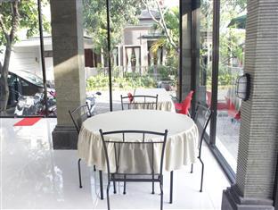 Reddoorz Near Jalan Gatot Subroto Barat Denpasar Hotel Exterior photo